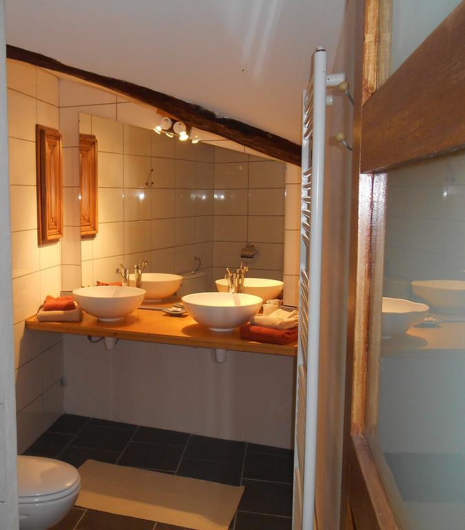 Bed and Breakfast Sous Les Marronniers Petit-Palais-et-Cornemps Exterior foto